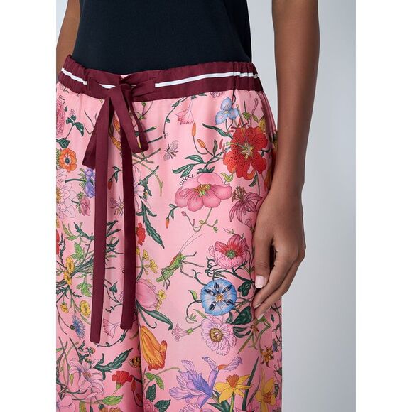Gucci Women Flora Degrade Printed Silk Pants - Picture 5 of 6